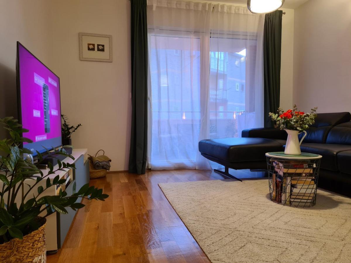 Apartment Pinna Nobilis, Private Parking Makarska Exterior photo