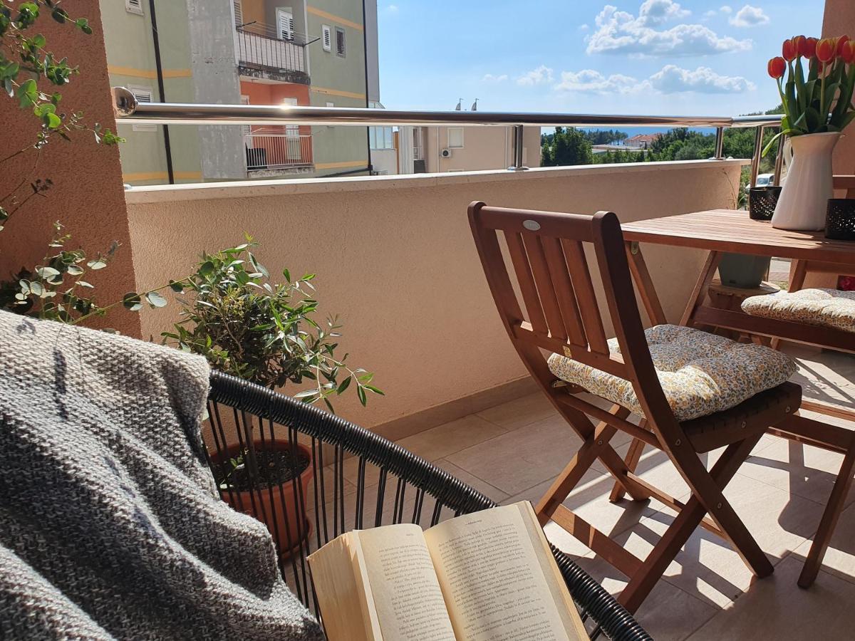 Apartment Pinna Nobilis, Private Parking Makarska Exterior photo
